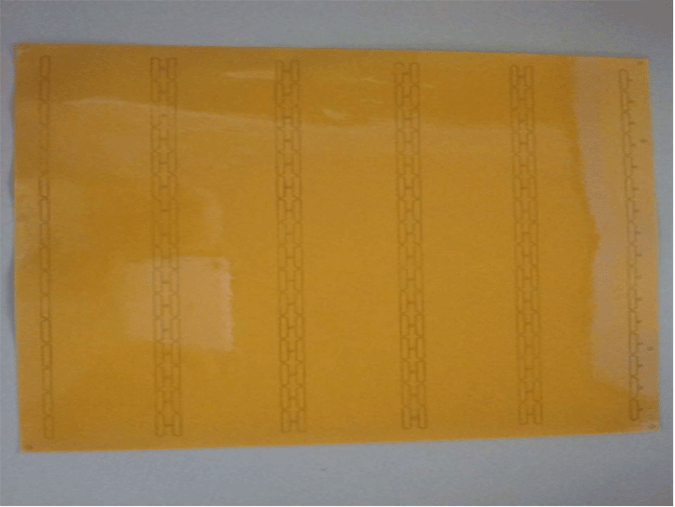 手機電路板配（pèi）件紫光切割