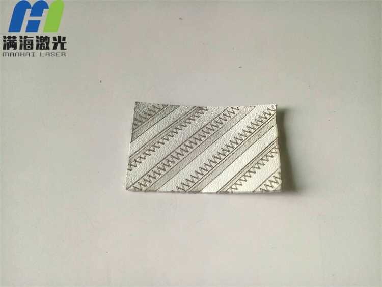 牛皮手（shǒu）表帶激光鐳射加工