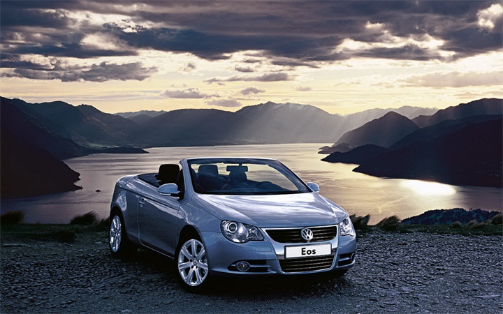 大眾汽車塑膠控製麵板激光鐳射加工