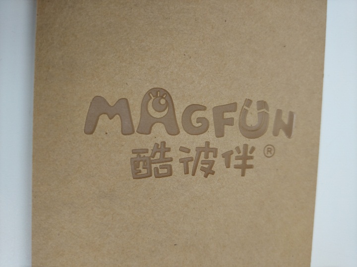 酷（kù）彼伴亞克力logo牌激光鐳射