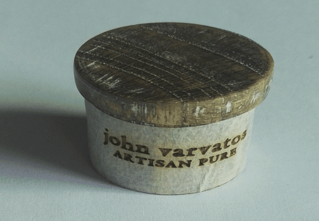 木質瓶（píng）蓋旋轉激光打標 2