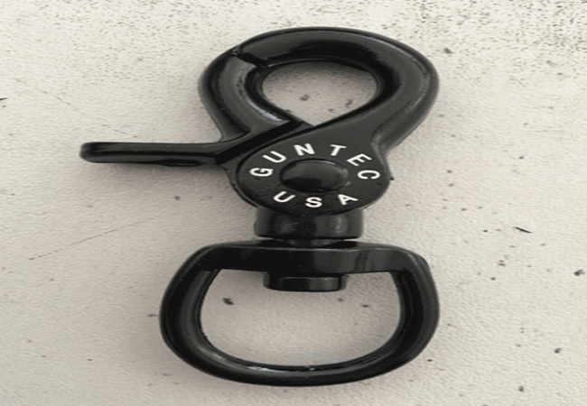 五金件鎖扣激光（guāng）刻字加工1