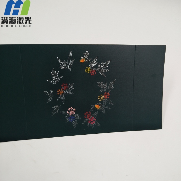 星（xīng）巴克紙製品槽盒套高精度（dù）激光打孔