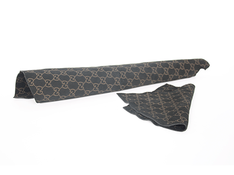 皮（pí）革激光雕花