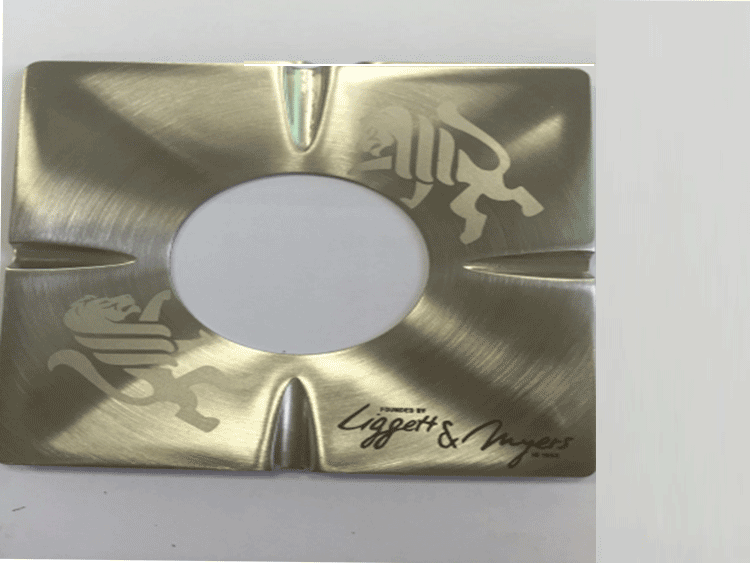 金屬煙灰缸蓋板激光鐳雕 金屬煙灰(huī)缸(gāng)蓋板(bǎn)激光鐳雕(diāo)