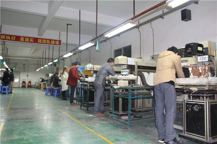 17·c18起草视频.27激（jī）光深圳一車間