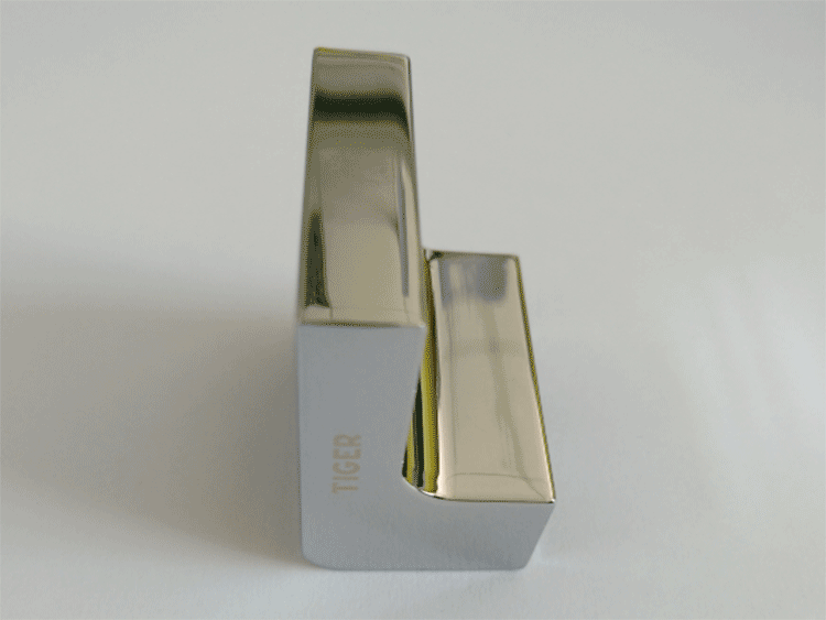 鋅合金底座鐳射打標