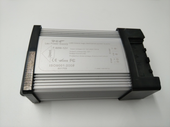 激（jī）光雕刻鋁合金（jīn）LED防水電源外殼