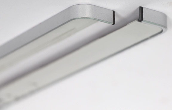 惠普筆（bǐ）記本電（diàn）腦天線蓋旋轉打標