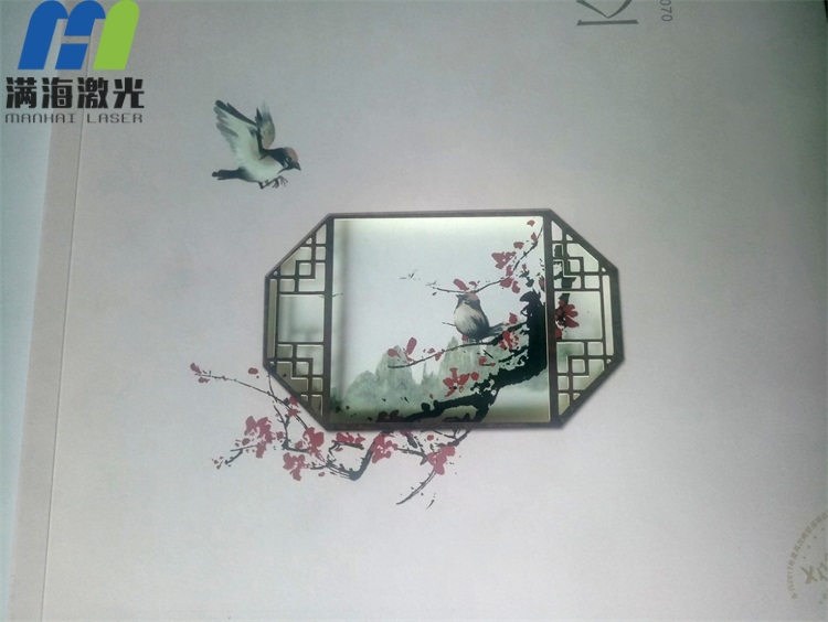 京基（jī）地產畫冊紙封麵激光鐳雕加工