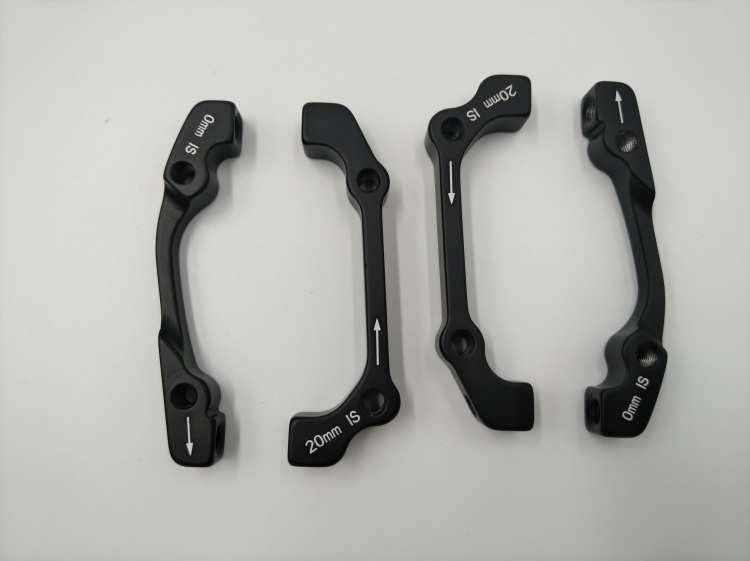 光（guāng）纖激光機雕（diāo）刻自（zì）行車配件