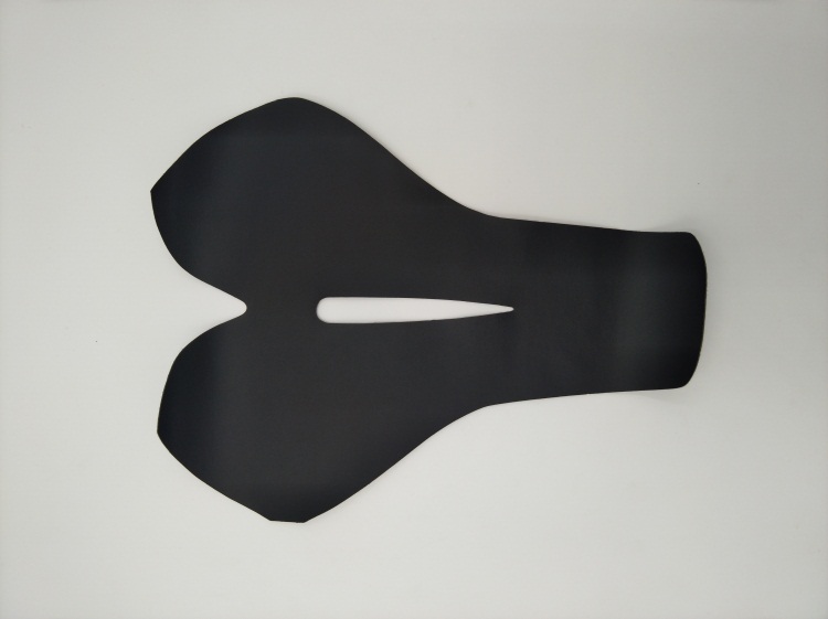 山地自行（háng）車皮質座（zuò）墊激光打孔