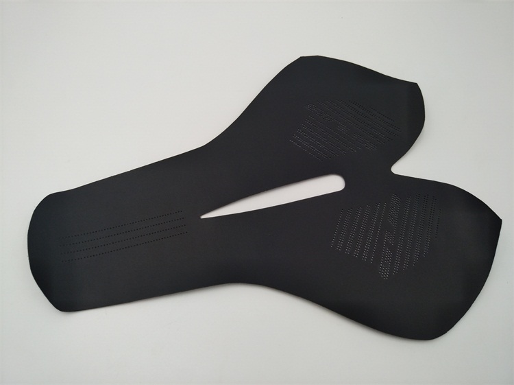 山地自行車皮質座墊激光打（dǎ）孔