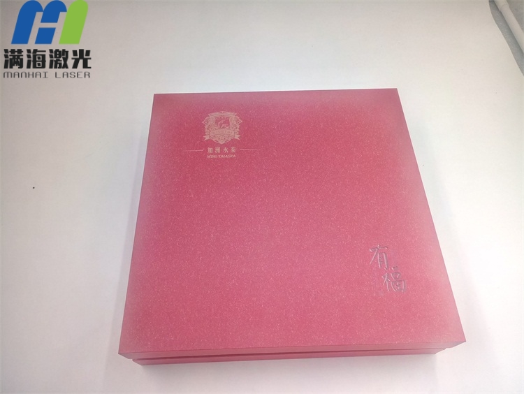 深圳加洲（zhōu）永泰木製禮品盒高品質激光雕刻