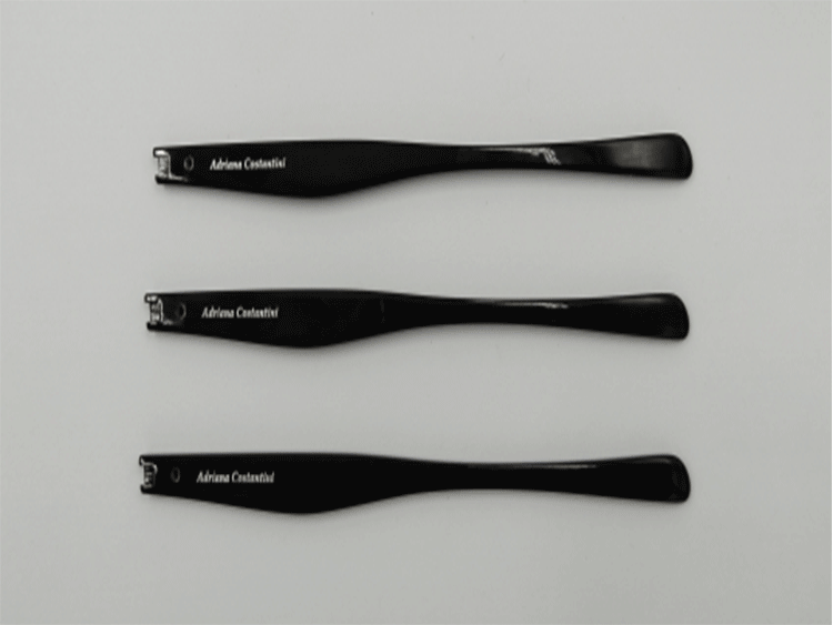 塑膠眼睛膠比激光刻字