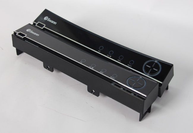 監控（kòng）器前麵板鐳雕