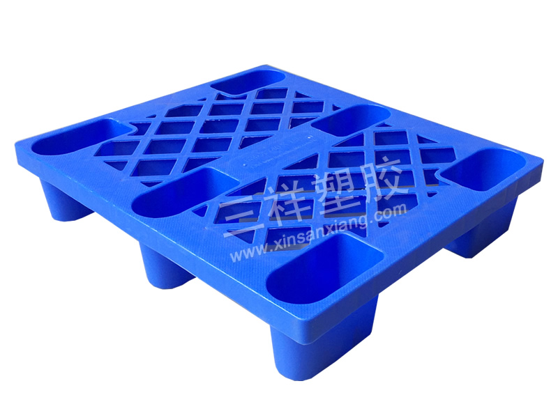 塑料卡板（bǎn）DM7363-W<br>730×630×145mm<br>六腳網格型（xíng）<br>點擊查看詳細