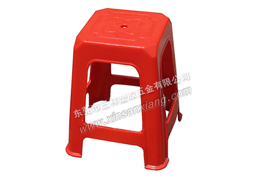 2號全塑方凳（dèng）<br>凳麵(mm)：275×275 <br>高（gāo）度(mm)：445·